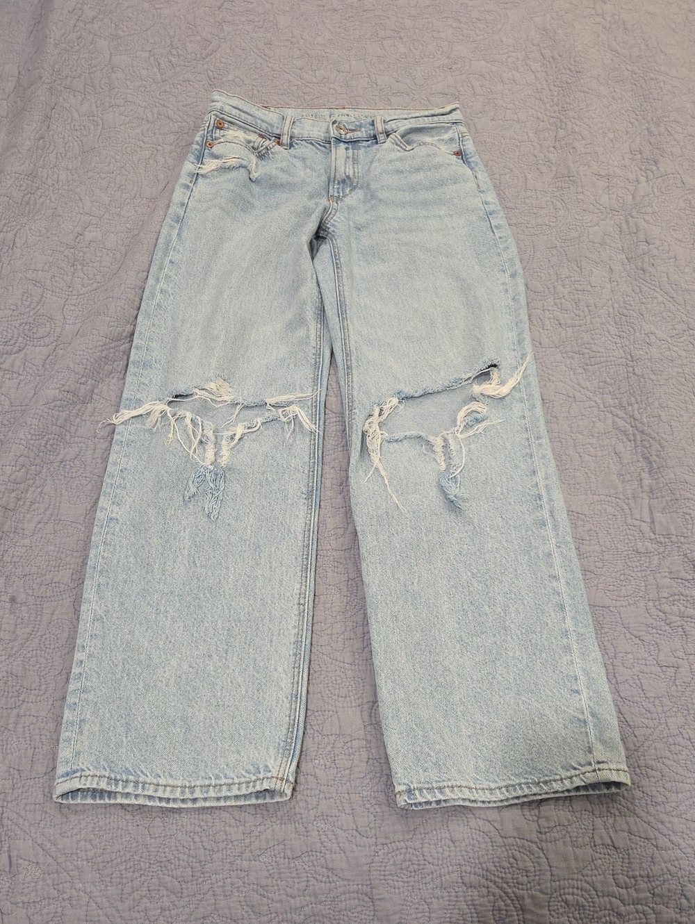 American Eagle Outfitters "Stovepipe" Light Blue Distressed Wide-Leg Jeans Sz 0!